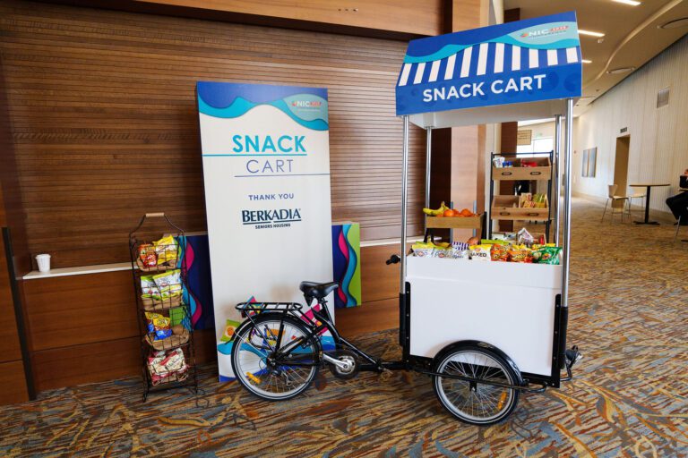 The premier Chicago event photography team for conferences, trade shows, networking events, brand launches, galas and more.